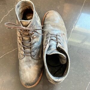 Women’s 1000 mile boots